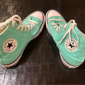 Teal converse high tops! Woman’s 9